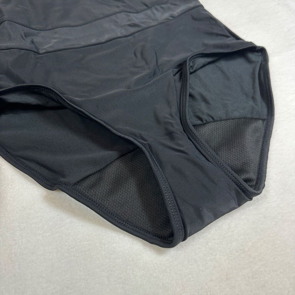 Women's Size XS Incontinence One Piece Round Neck Black Swimsuit New - Picture 3 of 6
